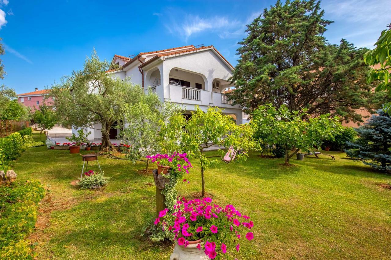 Garden Paradise App Sveti Vid-Miholjice Kültér fotó